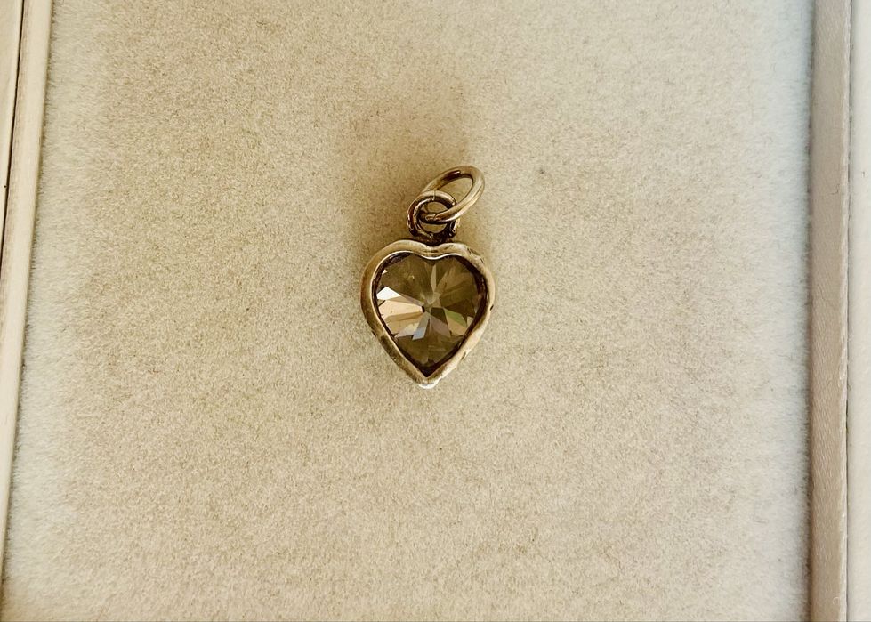 Pandantiv din argint in forma de inima cu Swarovski cubic zirconia