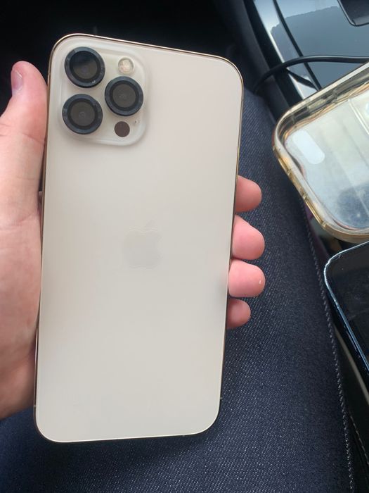 Продается Айфон 12 про макс