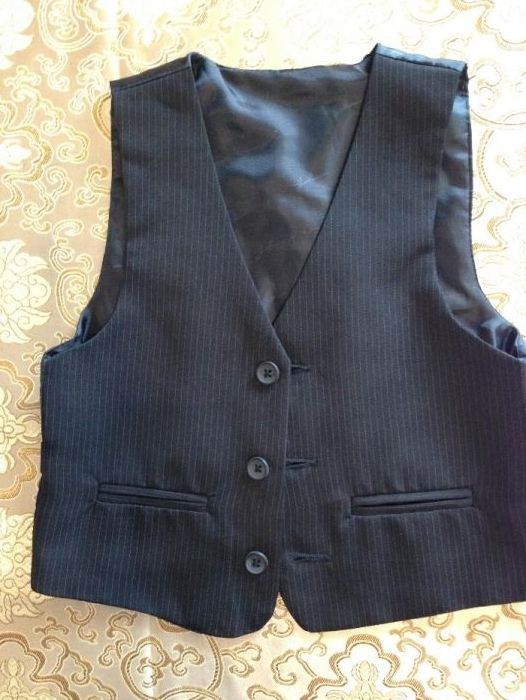 Costum de gala, 4 ani (clasic, din 5 piese)