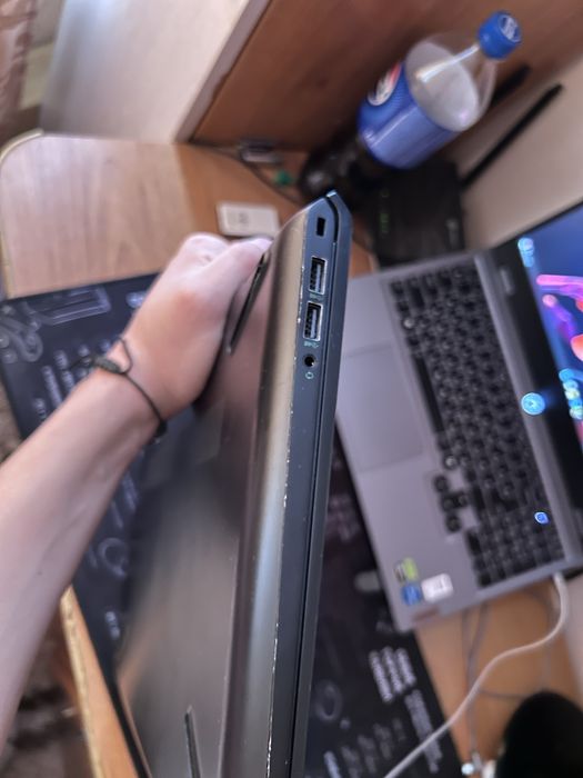 HP Pavilion i5-7300 GTX 1050