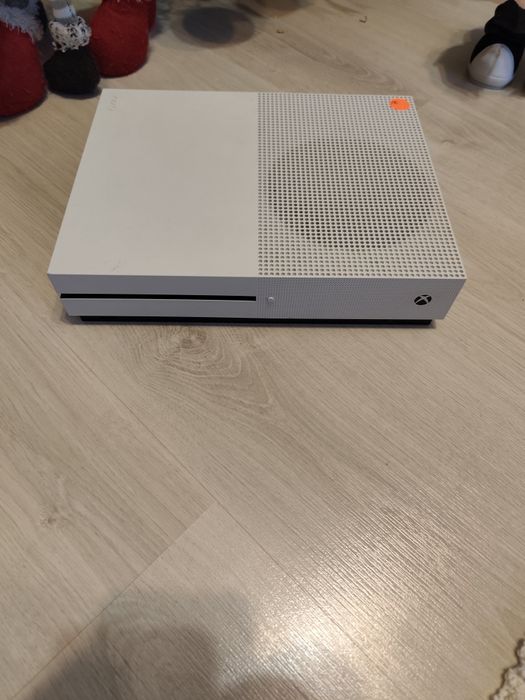Xbox one S.  Hdd 500 gb