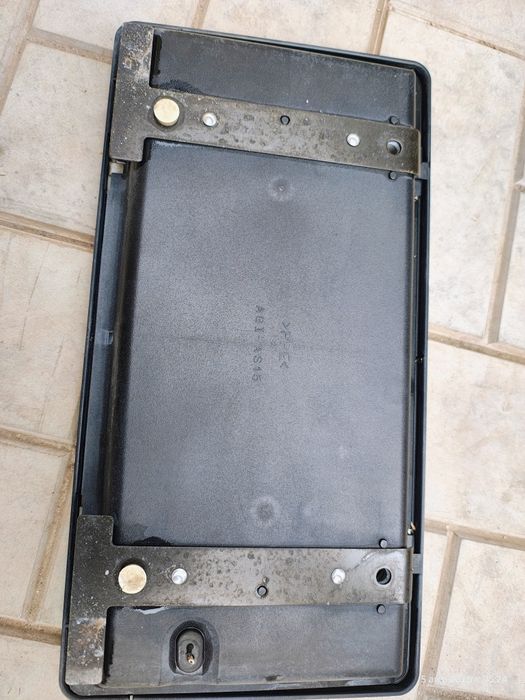 Оригинальный подномерник Rav 4