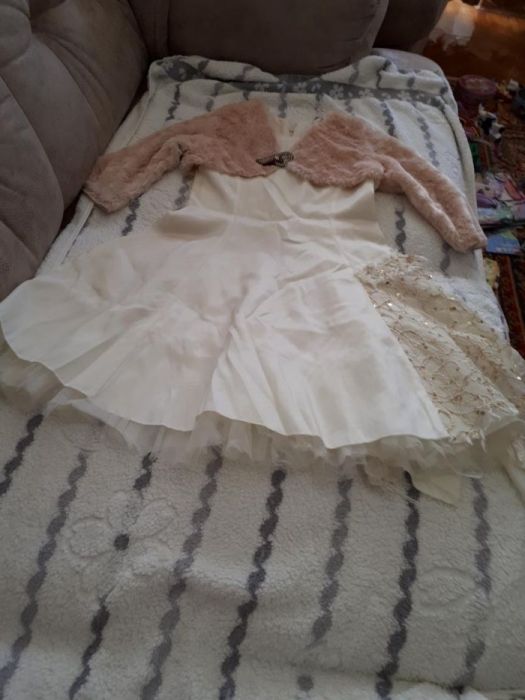 Продам нарядное платье Польша