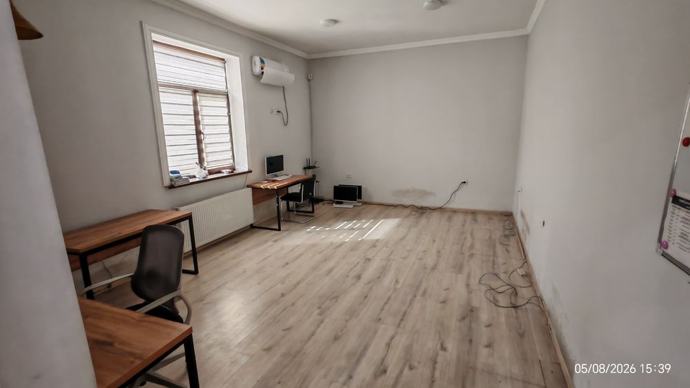 Ofis uchun ijara  2xonadan iborat