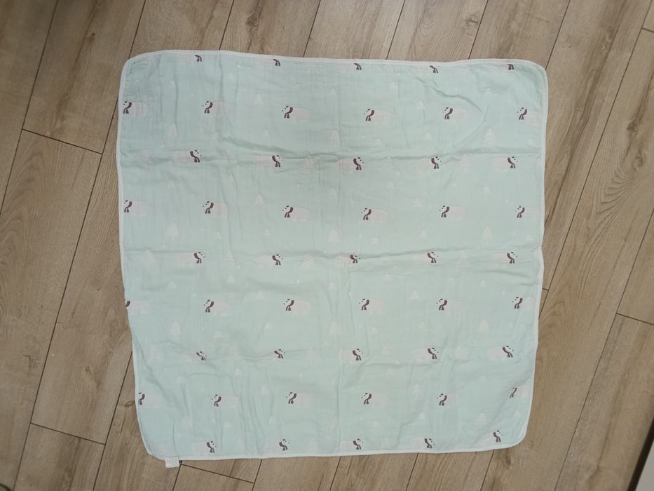 Продам детские лёгкие одеяла