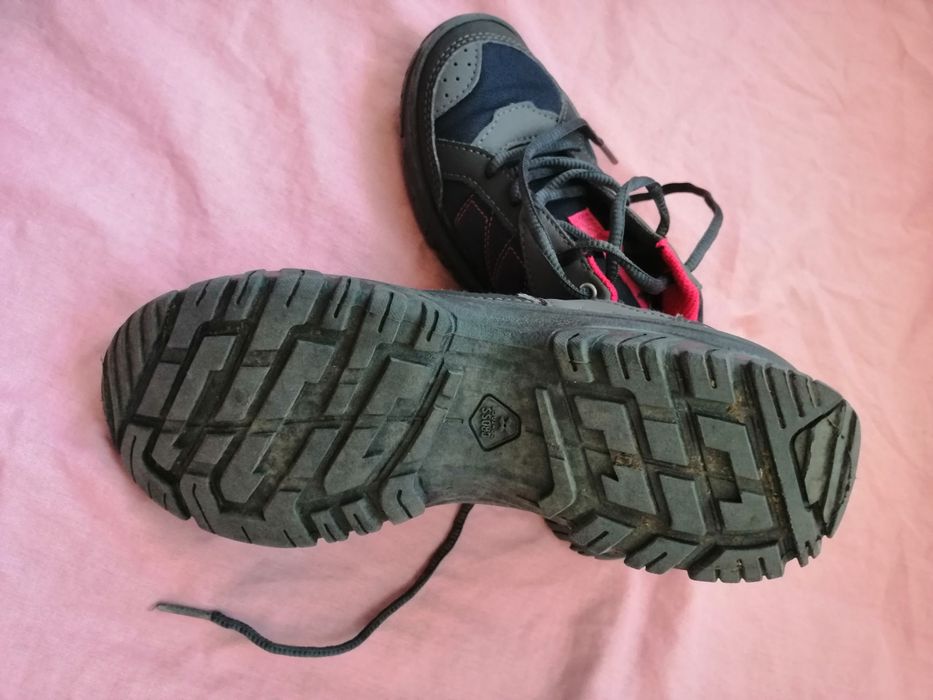 Încălțăminte outdoor nr 37, fete/ doamne