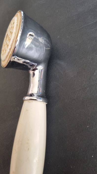 Ретро слушалка за душ