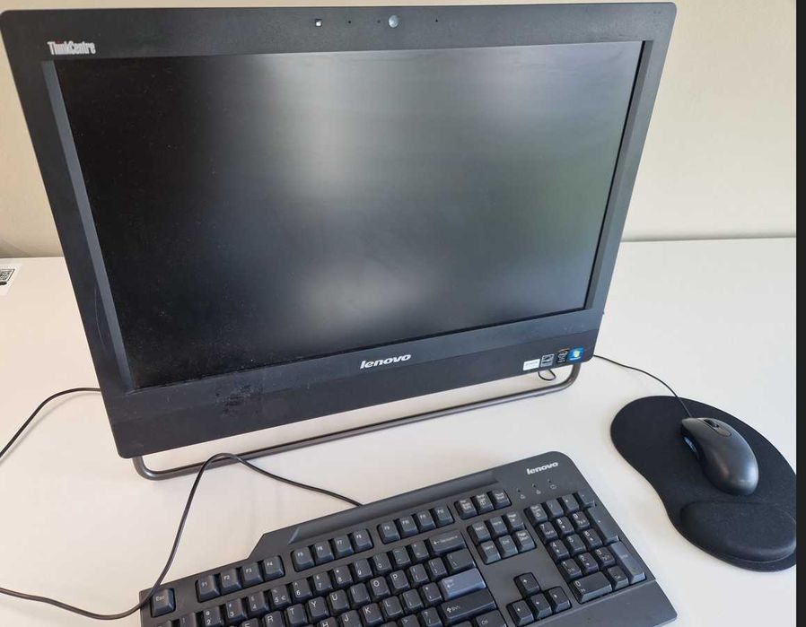 vand all in one Lenovo M93z - 400 lei