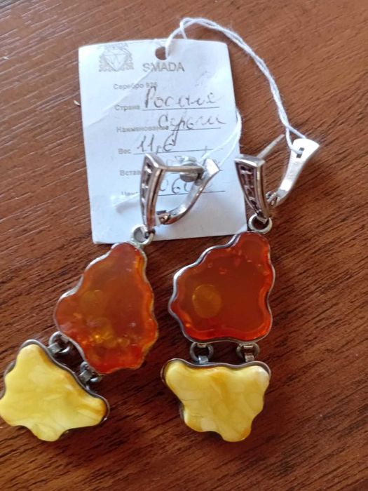 Продам серебряные серьги