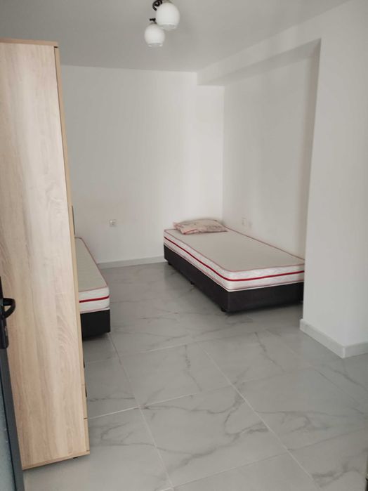 Давам под наем 3 стаен апартамент пазара