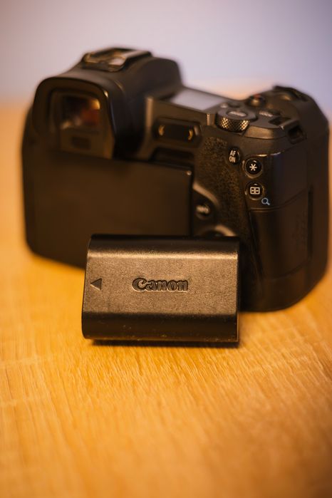 Canon EOS R de vânzare