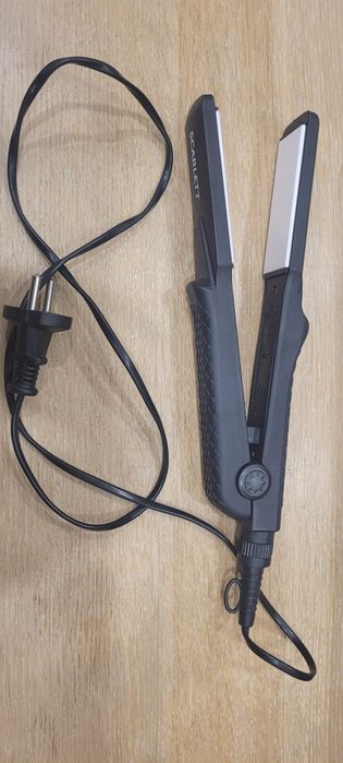 Продам щипцы для выпрямления волос