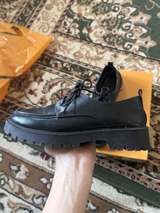 Женская обувь ..