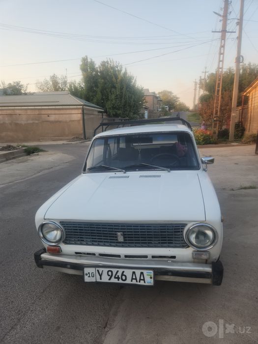 ВА3 21 02 в 1980 в хорошем состоянии