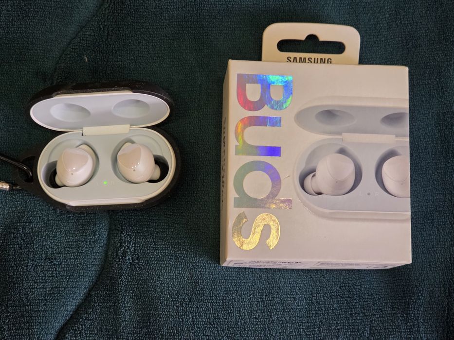 Samsung  SM-R170  Bluetooth слушалки