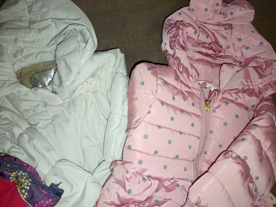 Куртки на девочку 3-7лет