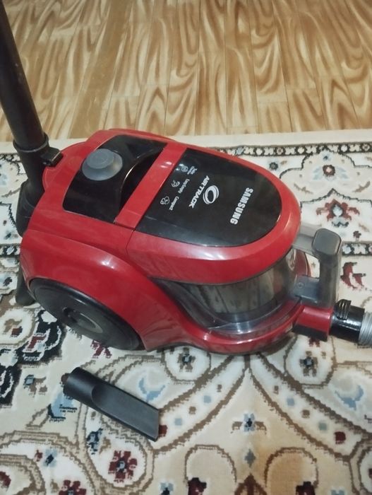 Пылесос   Самсунг.
