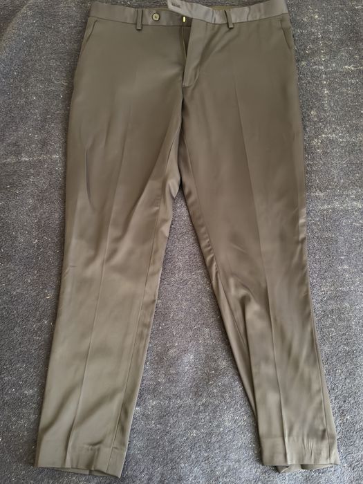 Костюм и обувки Andrews чисто нов