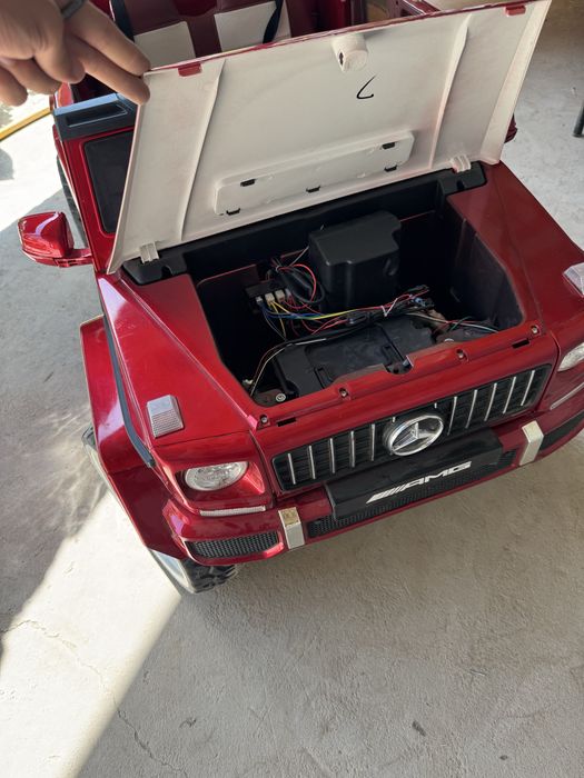 Gelik detskiy avtomobil