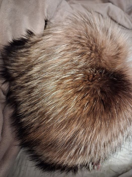 Vand caciula blana enot