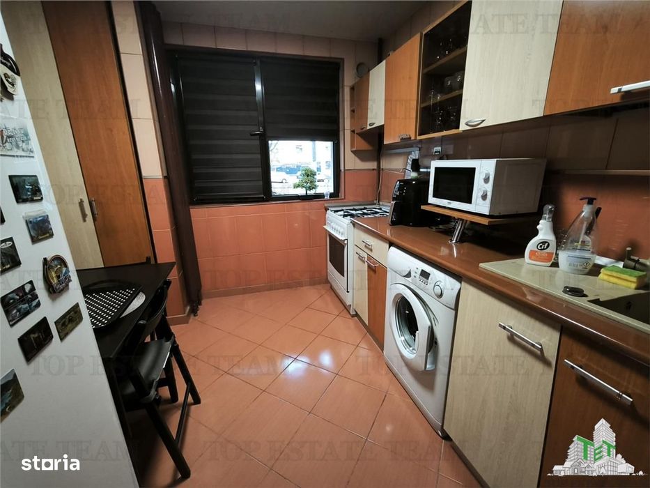 Apartament de vanzare 3 camere amenajat cu gust in zona Giulesti