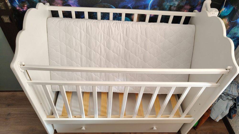 Продам детскую кровать