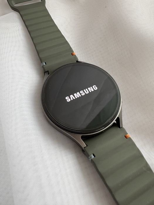 Продаю Samsung Galaxy Watch 7.