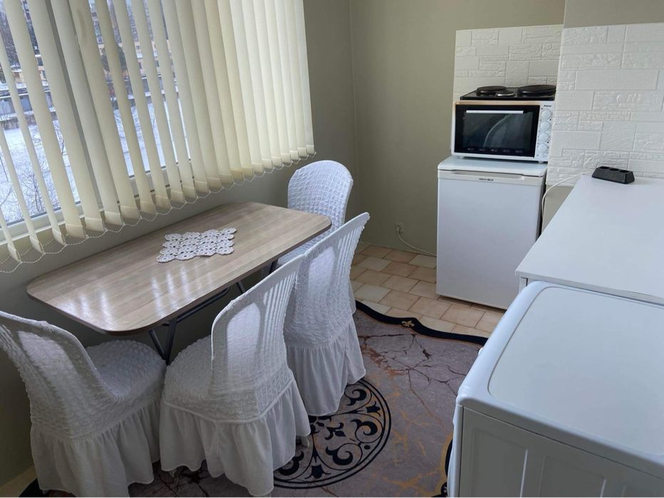 Дава се под наем Двустаен апартамент в Разград, Варош - 68 кв.м за 204 € - Снимка #5