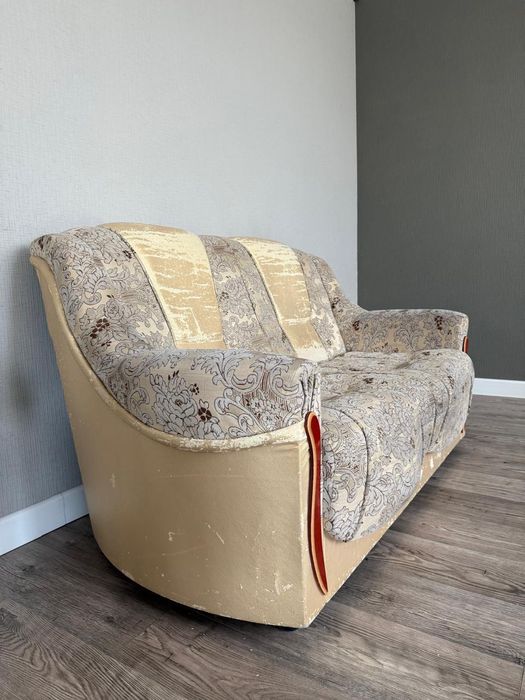 срочно даром мини диван