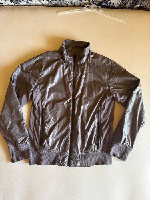 HUGO BOSS geaca subtire cu 2 fete , marimea M