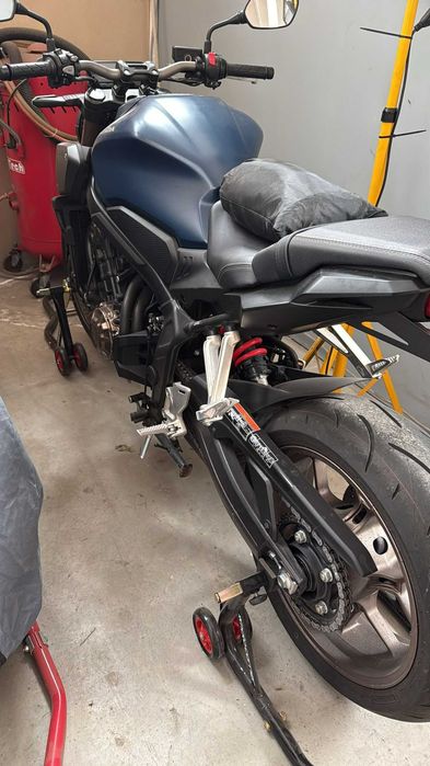 Motocicleta Honda CB 650 R
