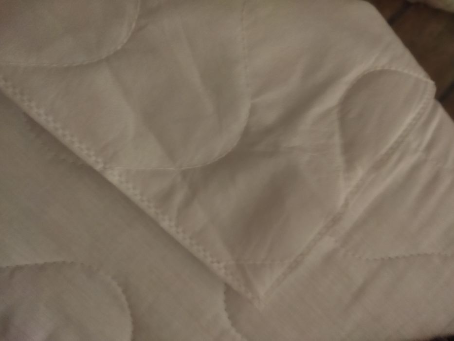 Протектор за спалня 164/190.  Нов.в