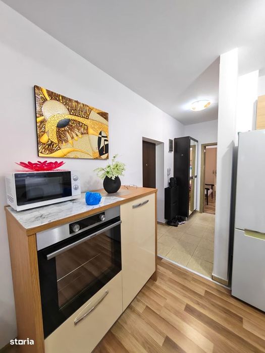 Apartament cu 2 camere, tip studio, de închiriat – Zona Marriott,