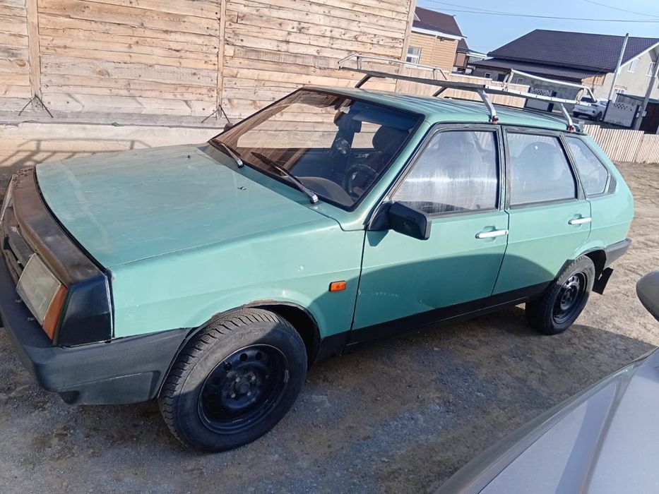 Продаю машину Lada 2009