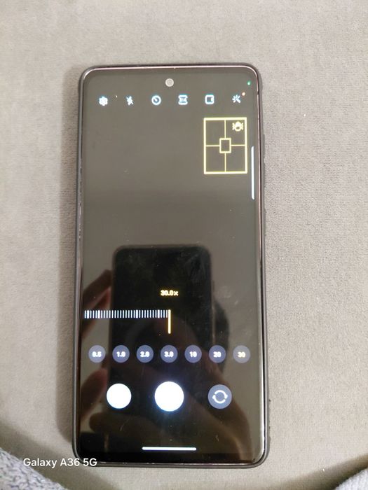 Обменяю две телефон