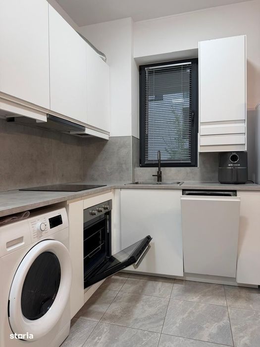 Avalon Estate/ Studio Dublu cu gradina proprie / Parcare Optional