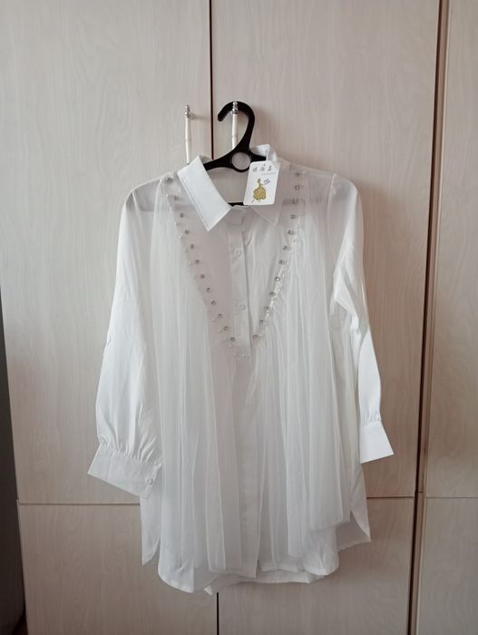 Рубашка - блуза нарядная, белая