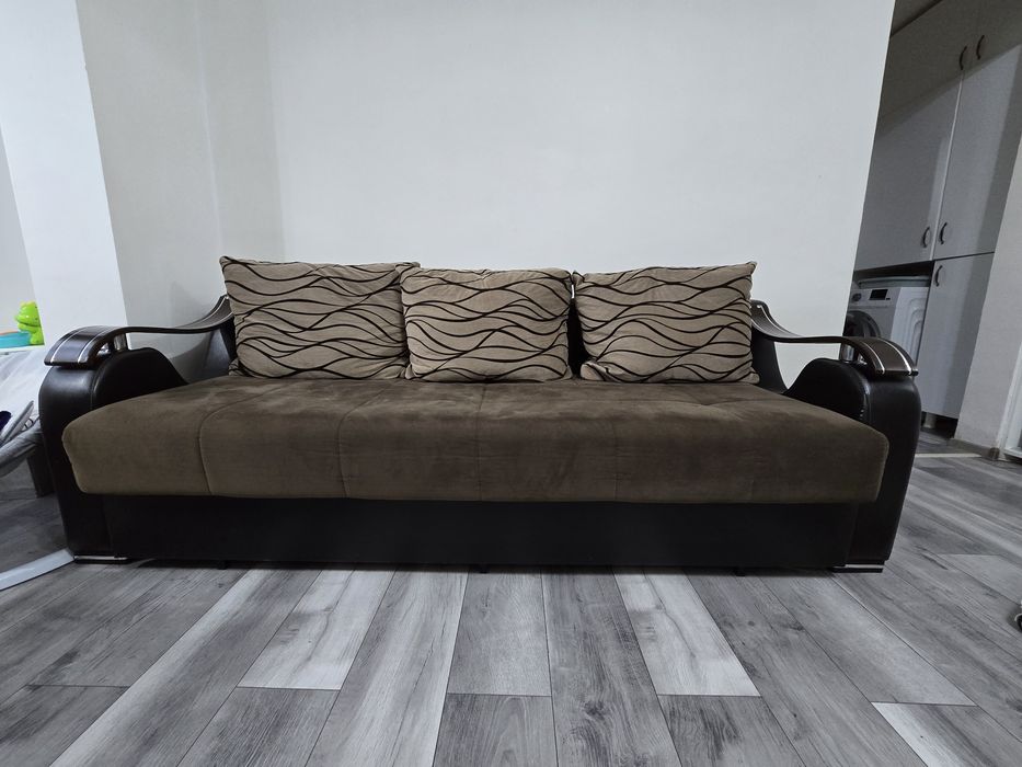 Canapea extensibila
