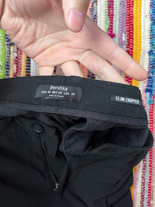 Pantaloni eleganti Bershka marimea 38