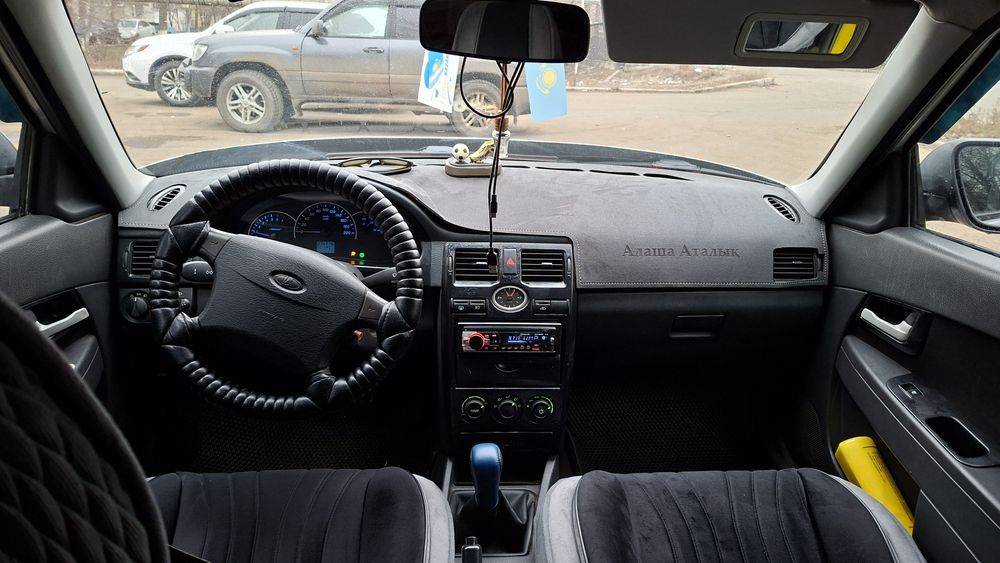 Приора универсал