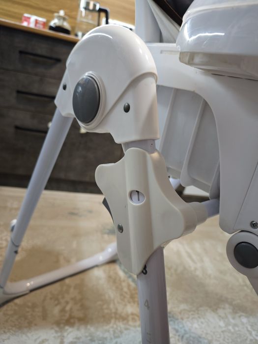 Детский стул для кормления