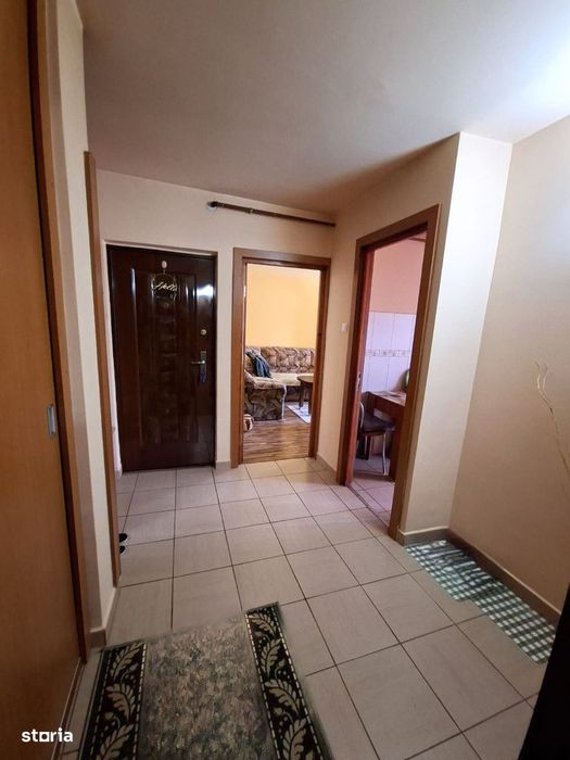 Apartament 3 camere decomandate, cu balcon ,zona Dacia ,centarala gaze — fotografia 3