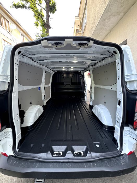 Inchirieri dube fara sofer/ Inchiriere van mutari/ Transport marfa