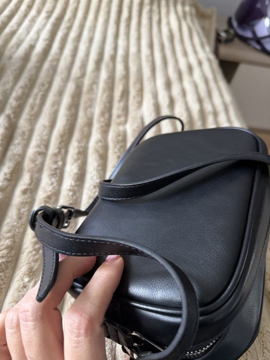 Дамска чанта през рамо