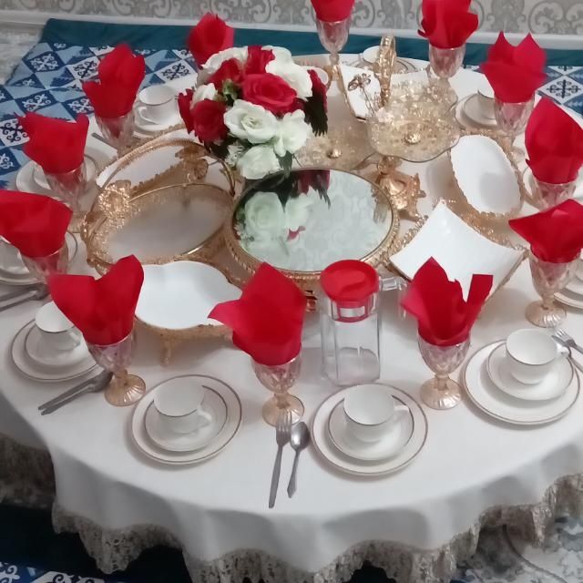 Стол ыдыс аяктары. Корпесимен жалданадыды