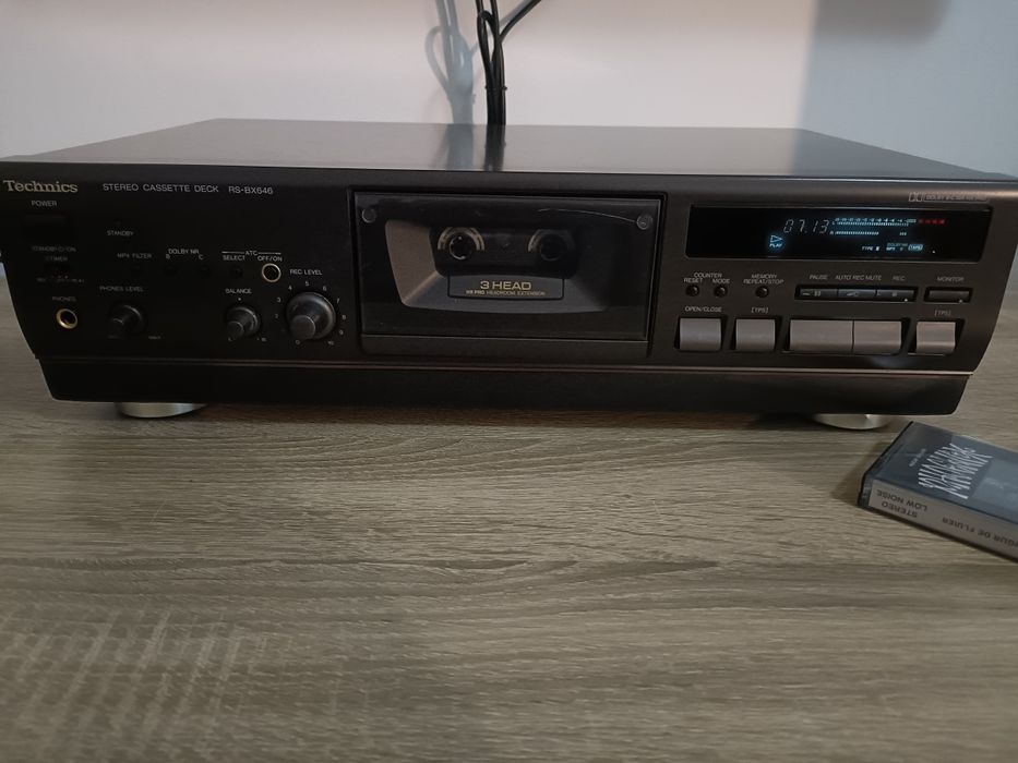 Technics RS BX 646, stereo cassette deck 3 capete, perfect funcțional
