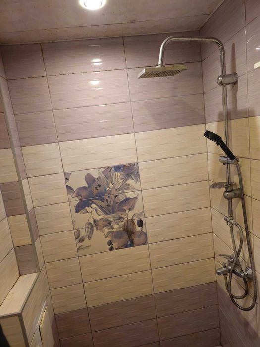 Продава се Четиристаен апартамент в Варна, Цветен квартал - 105 кв.м за 1905 €/кв.м - Снимка #13