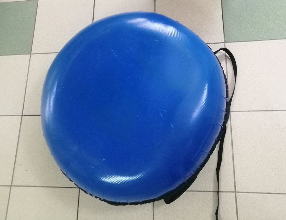 Ватрушка- санки.