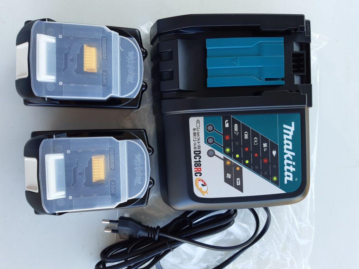 Set 2 acumulatori Makita 5Ah + încărcător Makita DC 18 RC Popoveni • OLX.ro