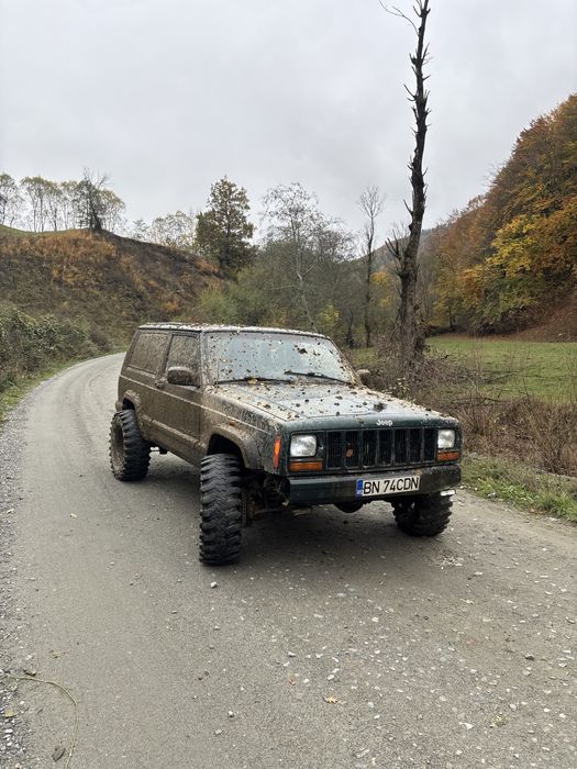 JEEP Cherokee 2000 — imagine 2